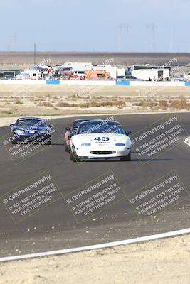 media/Jan-25-2025-CalClub SCCA (Sat) [[03c98a249e]]/Race 4/